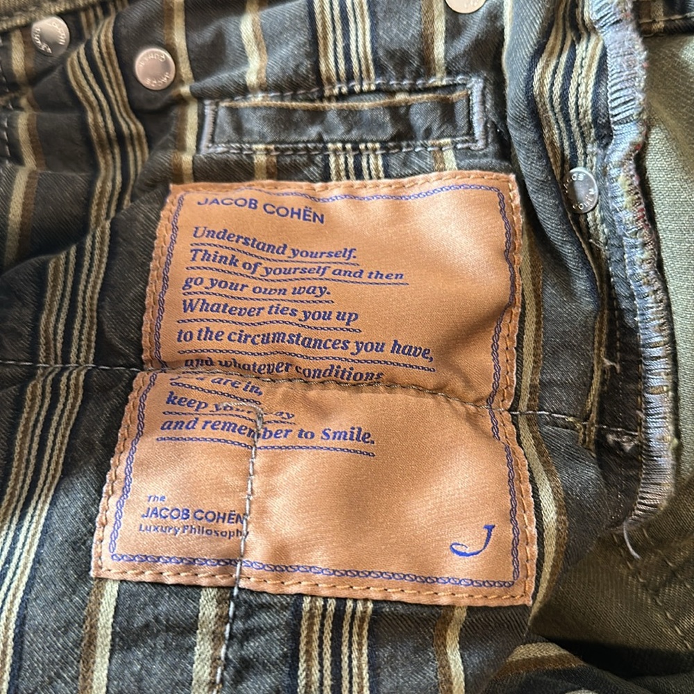 JACOB COHEN LIMITED EDITION MENS JEANS SIZE (33) 37 OUT OF 160 - Picture 9 of 16